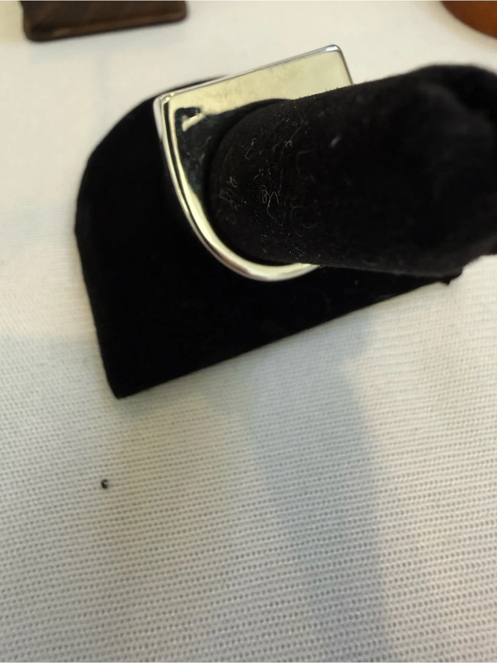 Sleek size 9 Rectangular unisex Silver Ring - Picture 4 of 5